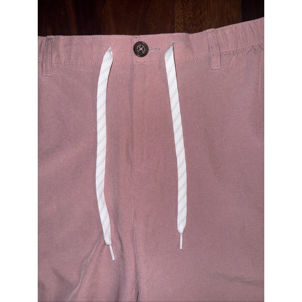 Chubbies Everywhere Shorts Men’s 2XL Light Pink 6" Casual Stretch - Picture 2 of 10